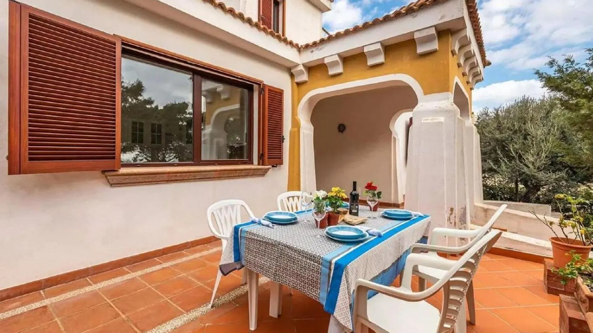 Detached Villa With Garden In Stintino Punta de su Torrione